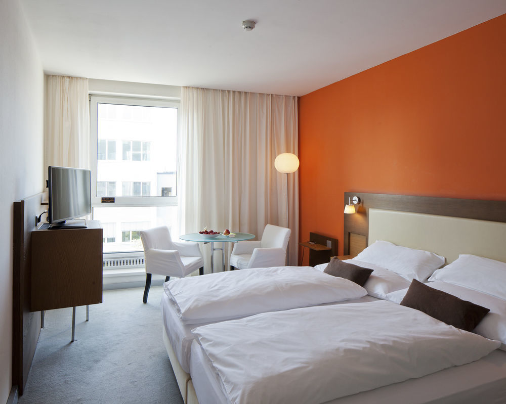 Hotel Ploberger Wels Esterno foto