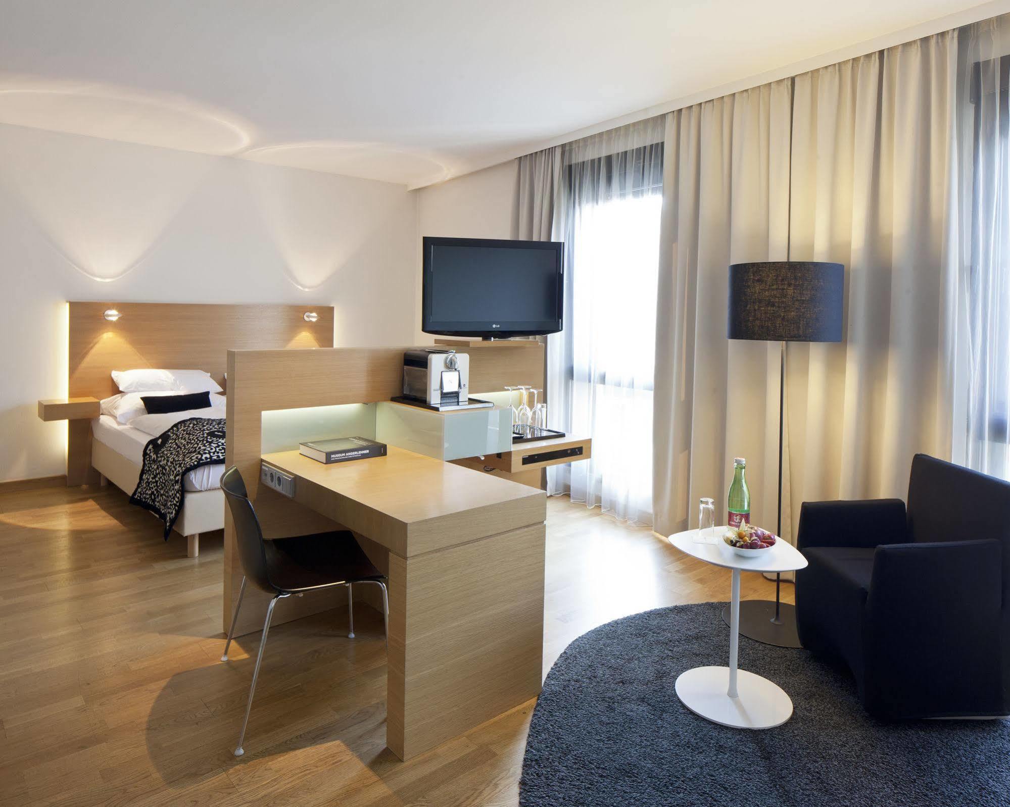 Hotel Ploberger Wels Esterno foto