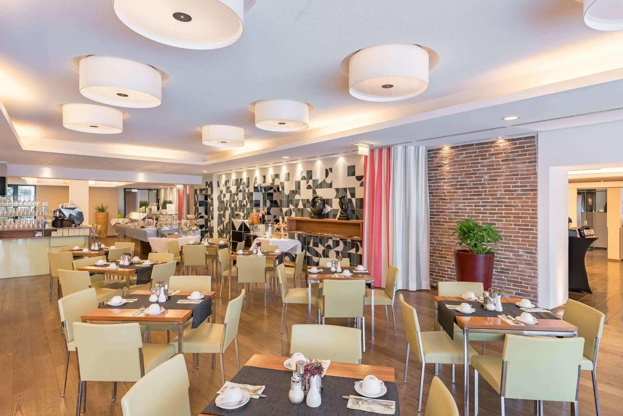 Hotel Ploberger Wels Esterno foto
