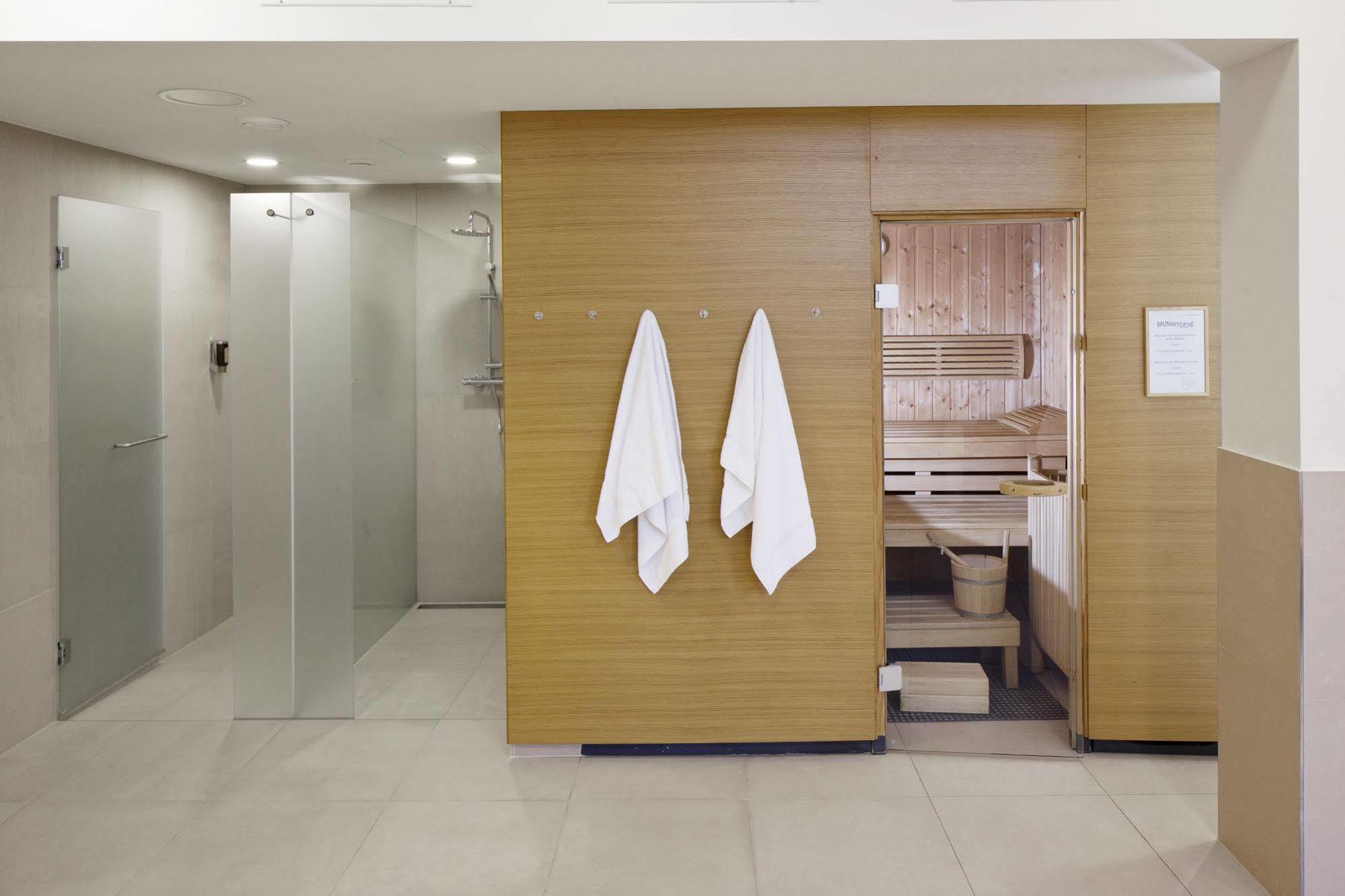 Hotel Ploberger Wels Esterno foto